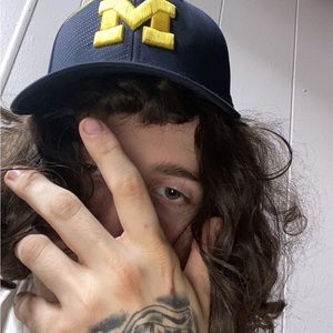 Meet your Posher, Andrew